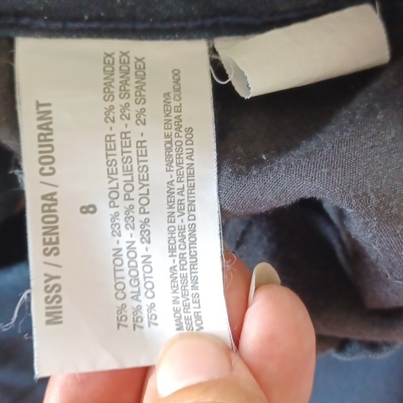 GLORIA VANDERBILT Capris Avery Pull-Ons With Studs Sz 8 - Picture 8 of 11